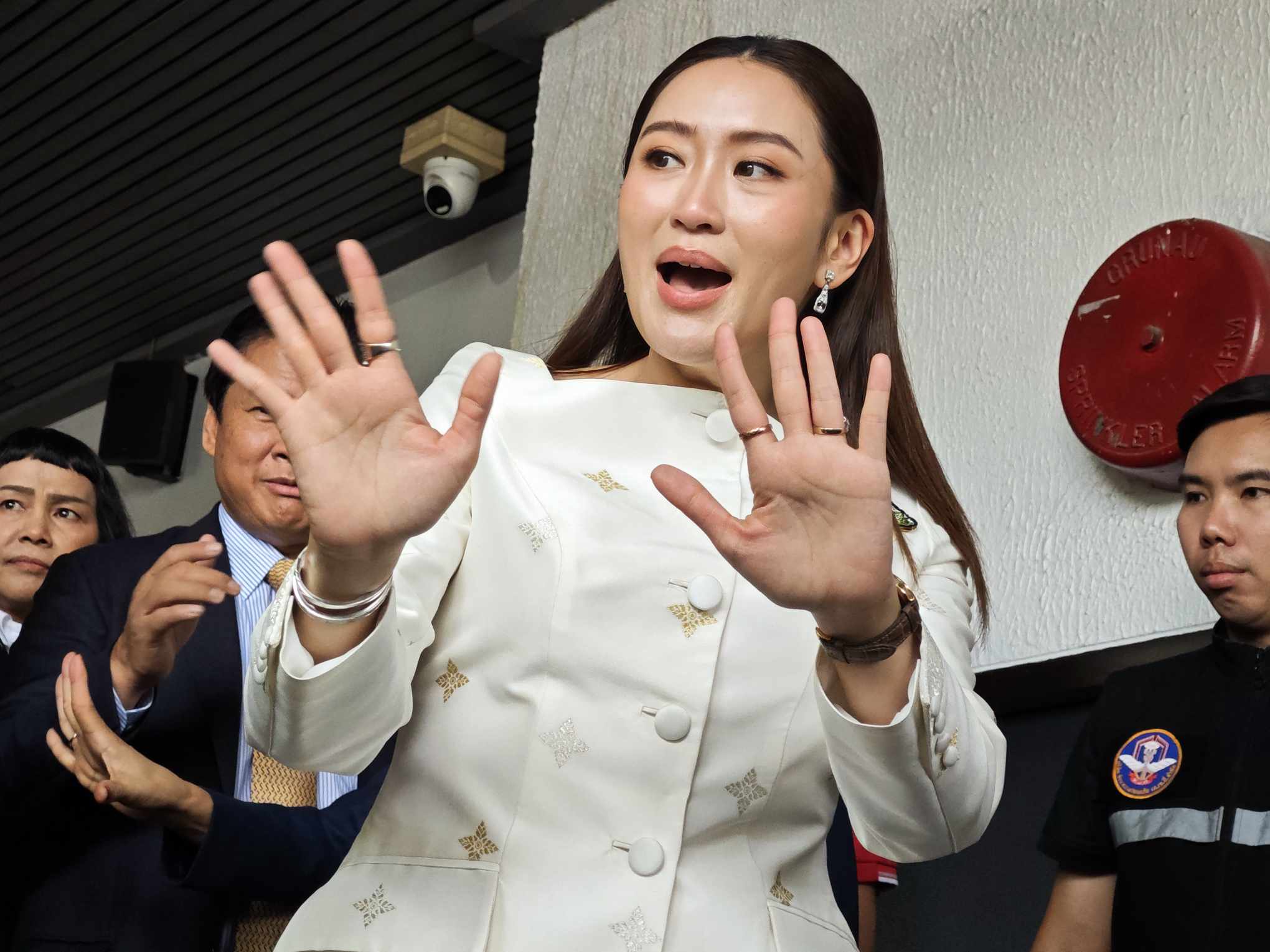 454097539 1626348384874935 4288321970477474153 n