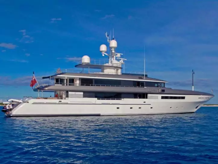 ATLAS Yacht Codecasa 2011 Owner Yim Leak 3