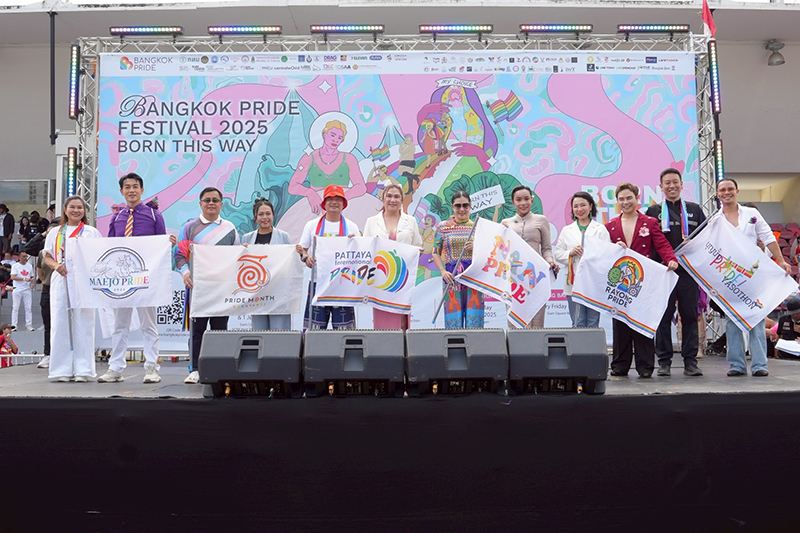 MBK Center Bangkok Pride 04 06 2