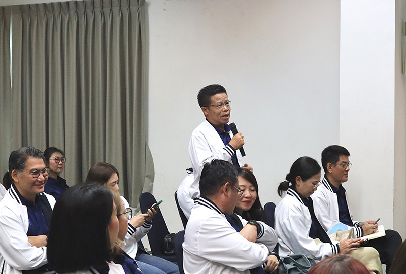 byss 081025 pic1 d2 p1