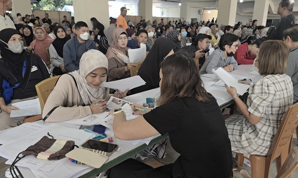 fightingdisasters021251