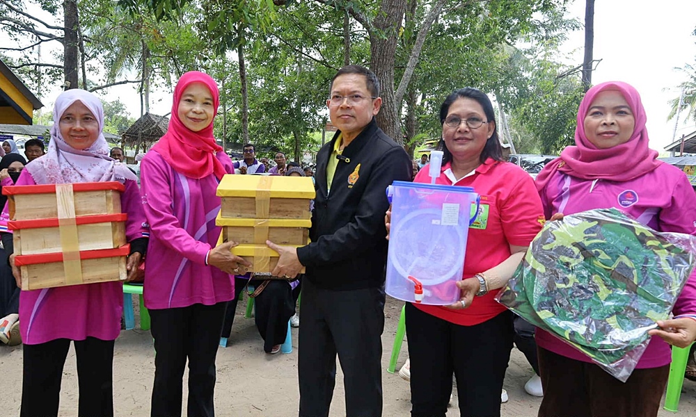 beekeepingsbpac25071