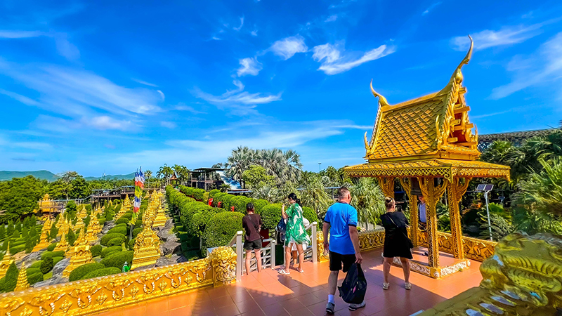 Nong Nooch 03 09 3