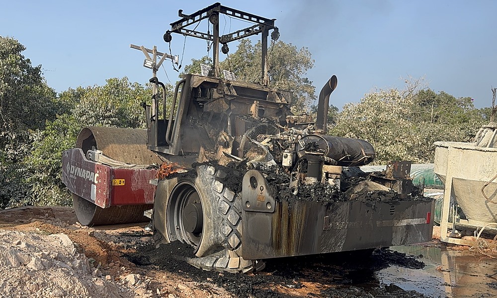 backhoeburnsouth180421